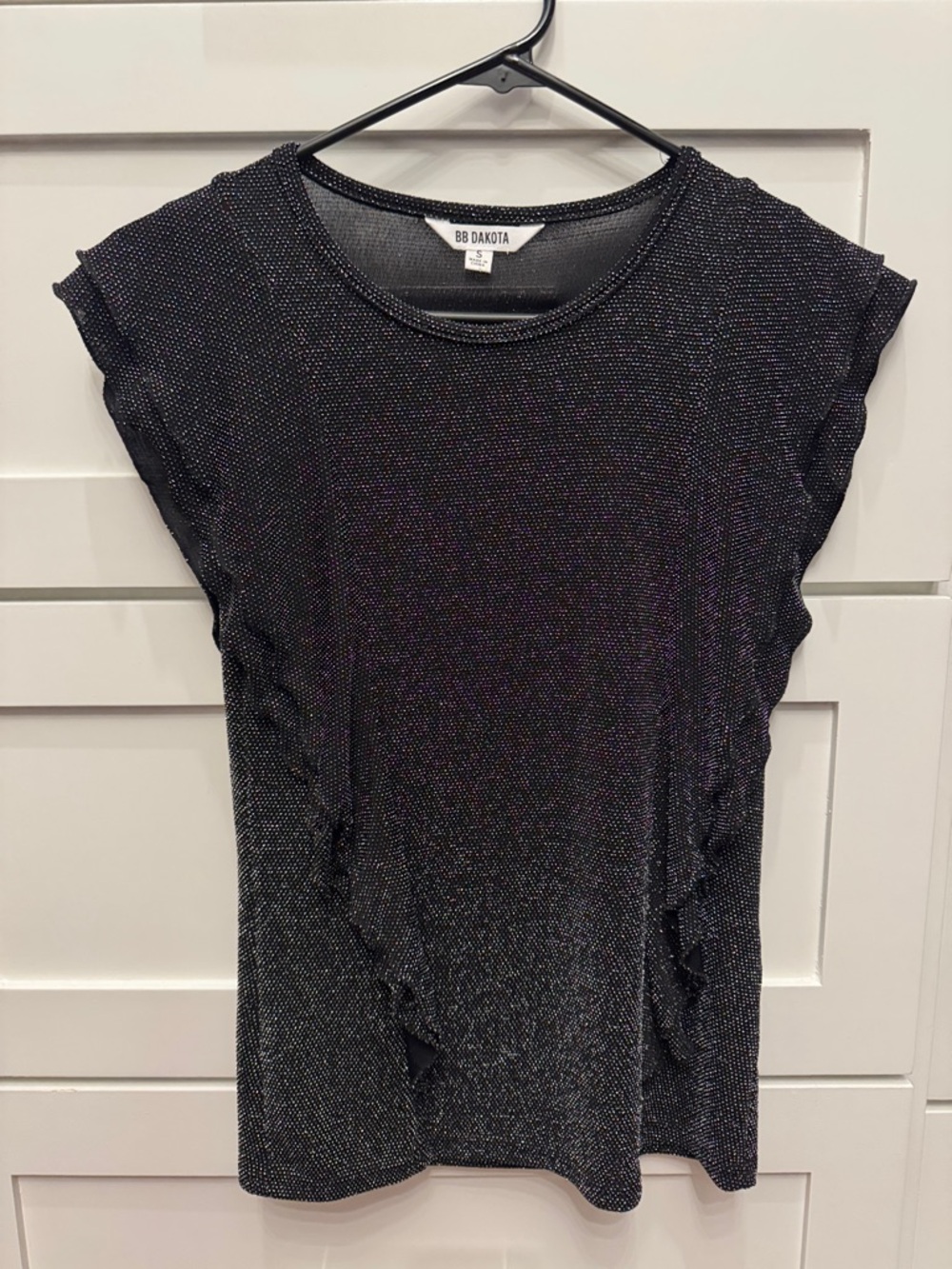 BB Dakota Black Shimmer Ruffle Sleeve Top SZ S